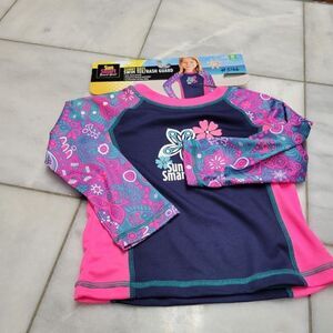 Kids Sun Smart Beach Gear Surf's Up Swim Tee Rash Guard Size M. NEW